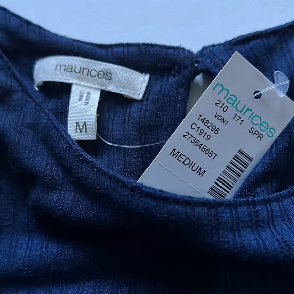 Maurice’s riffle trim sleeveless dress, button keyhole back - Picture 6 of 9